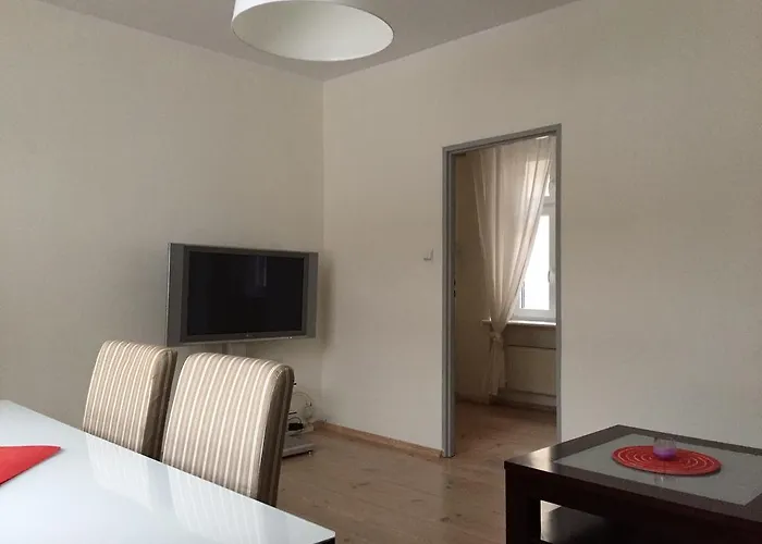 M&m Centrum شقة بوزنان