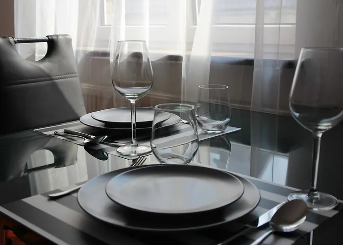 M&m Centrum بوزنان